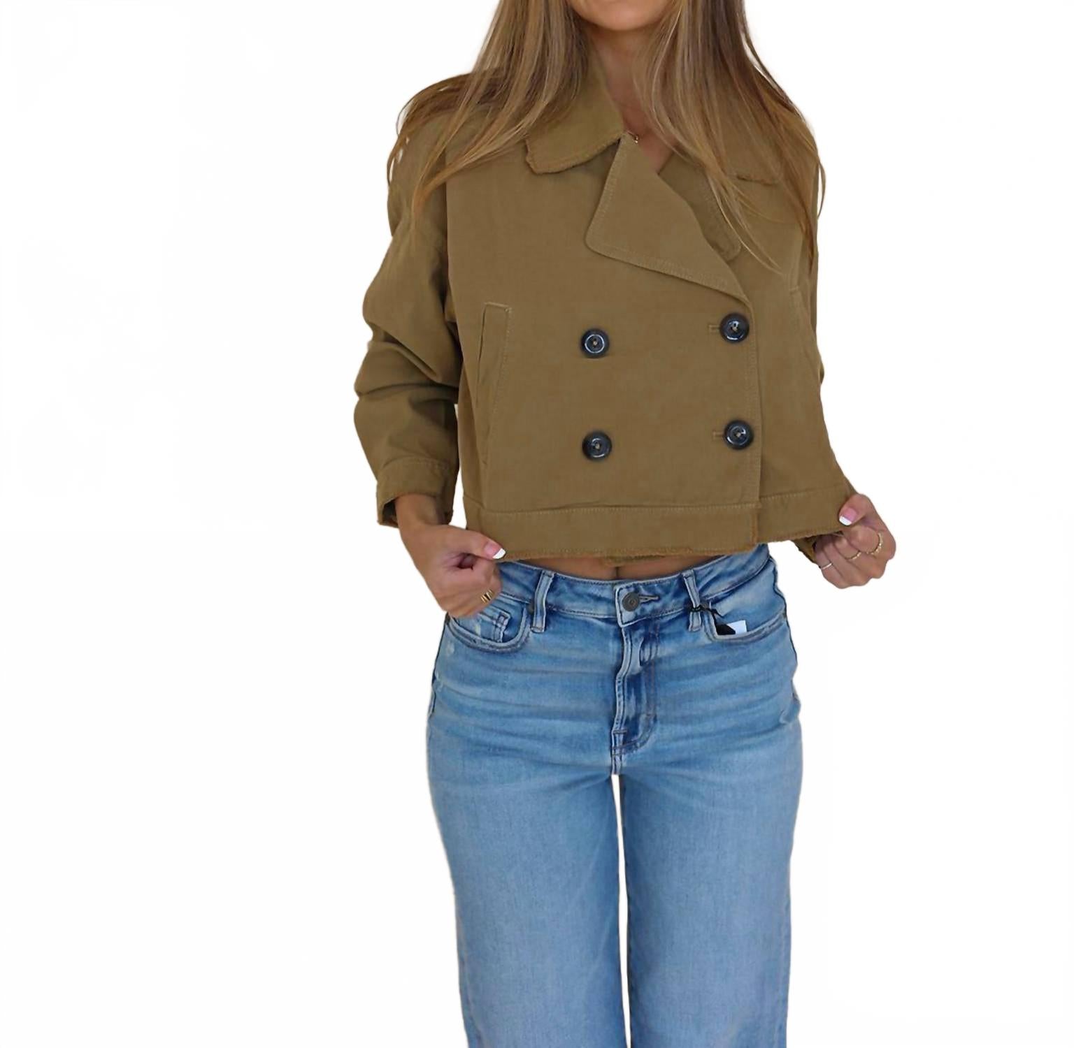 Лиззи Двубортный Жакет в Бежевом Цвете Flawless
Лиззи Двубортный Жакет в Бежевом Цвете Flawless