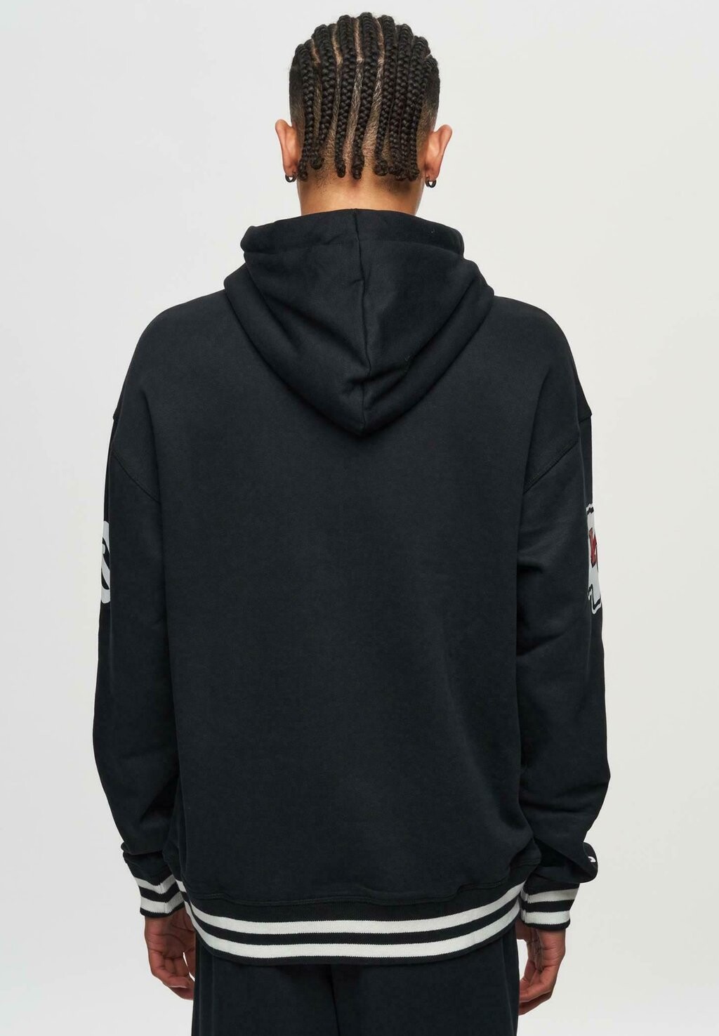 Толстовка с капюшоном KANSAS CITY CHIEFS GO Re:Covered, черный 
Толстовка с капюшоном KANSAS CITY CHIEFS GO Re:Covered, черный