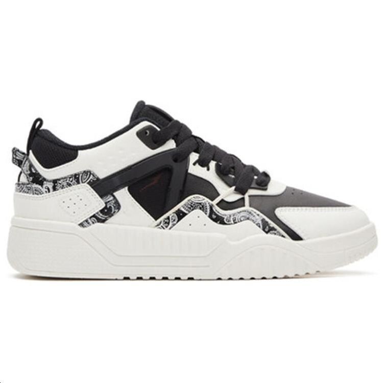 Кеды, скейтборд обувь женская низкая черный уголь Erke
Кеды, скейтборд обувь женская низкая черный уголь Erke