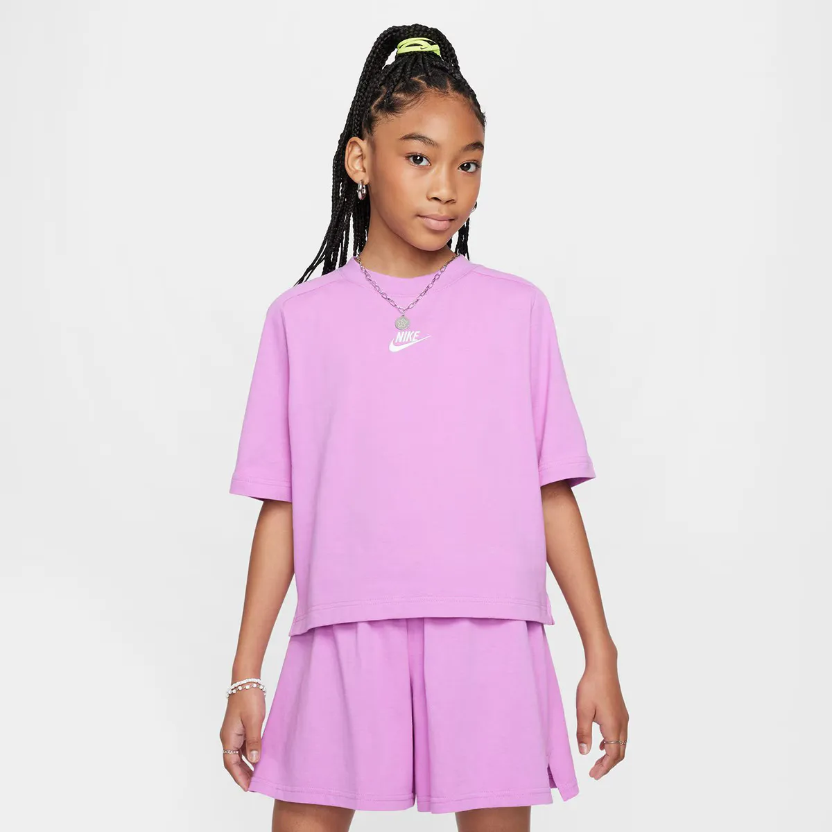 Футболка для девочек Nike Sportswear, лиловый
Футболка для девочек Nike Sportswear, лиловый