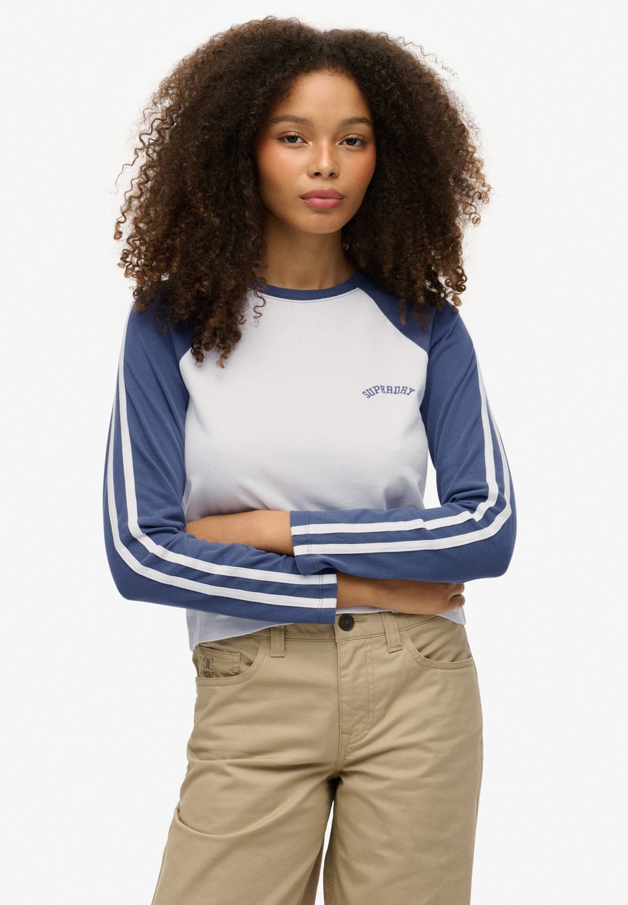 Топ Superdry & Co Long sleeved top, Optic Mariner Navy/Blue
Топ Superdry & Co Long sleeved top, Optic Mariner Navy/Blue