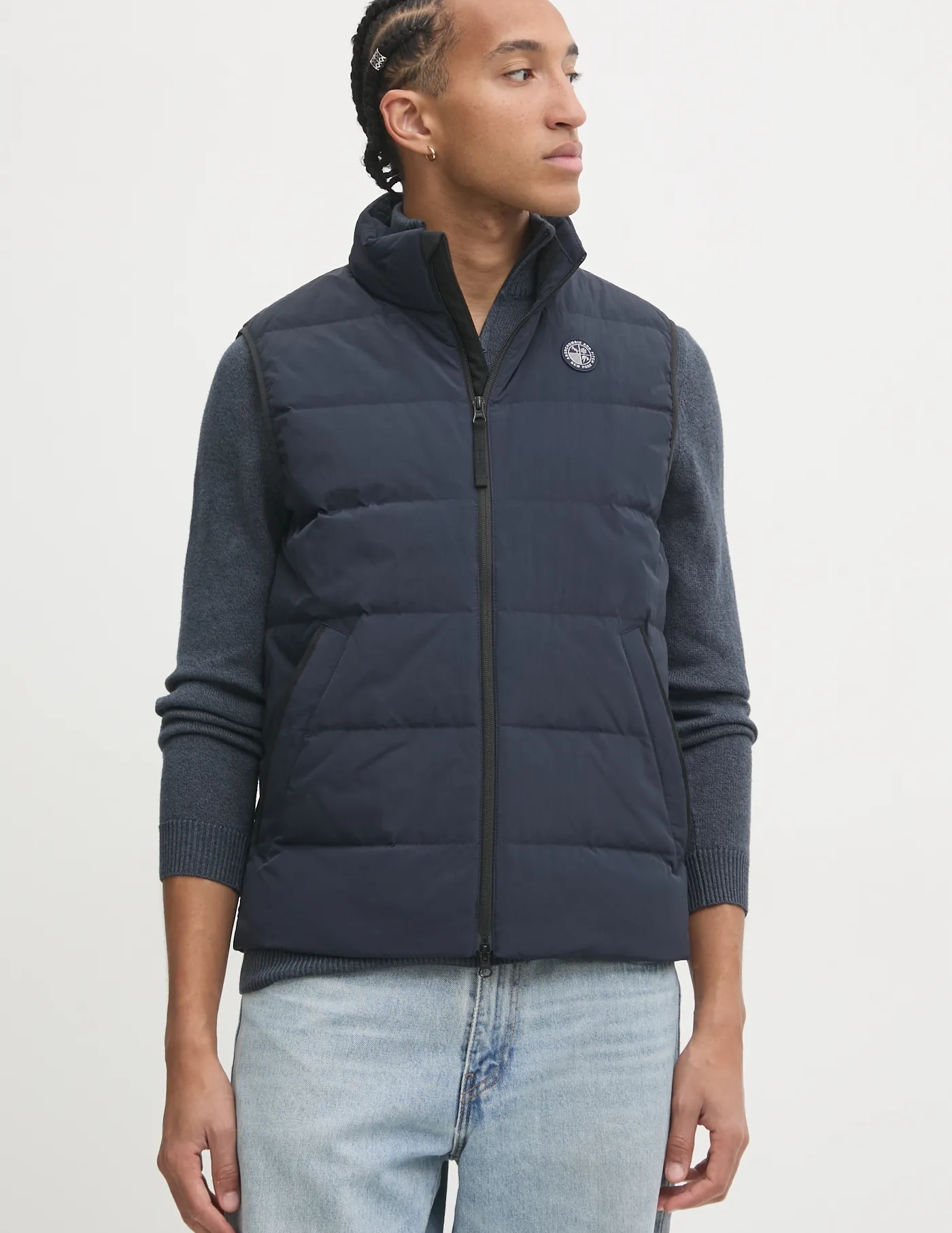 Пуховый жилет Abercrombie & Fitch, темно-синий
Пуховый жилет Abercrombie & Fitch, темно-синий