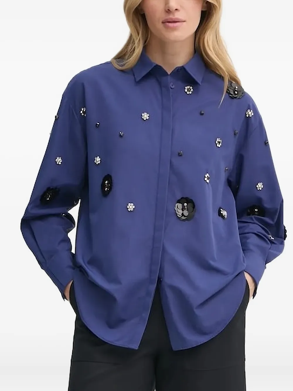 Рубашка, украшенная пайетками и кристаллами Bruuns Bazaar, синий
Рубашка, украшенная пайетками и кристаллами Bruuns Bazaar, синий