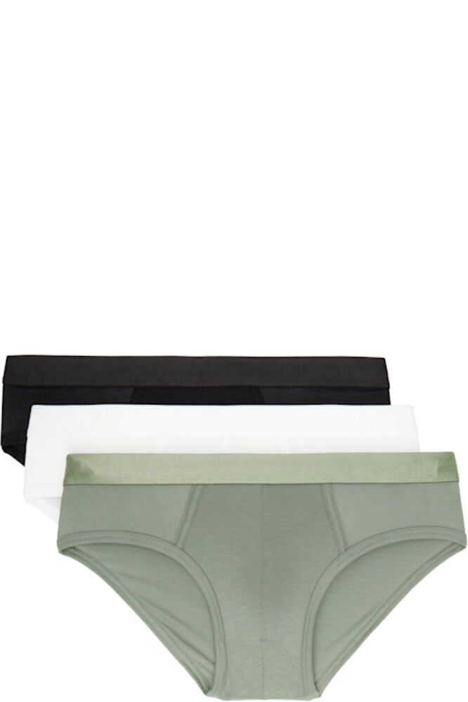 Упаковка из трех разноцветных трусиков Y CDLP
Упаковка из трех разноцветных трусиков Y CDLP