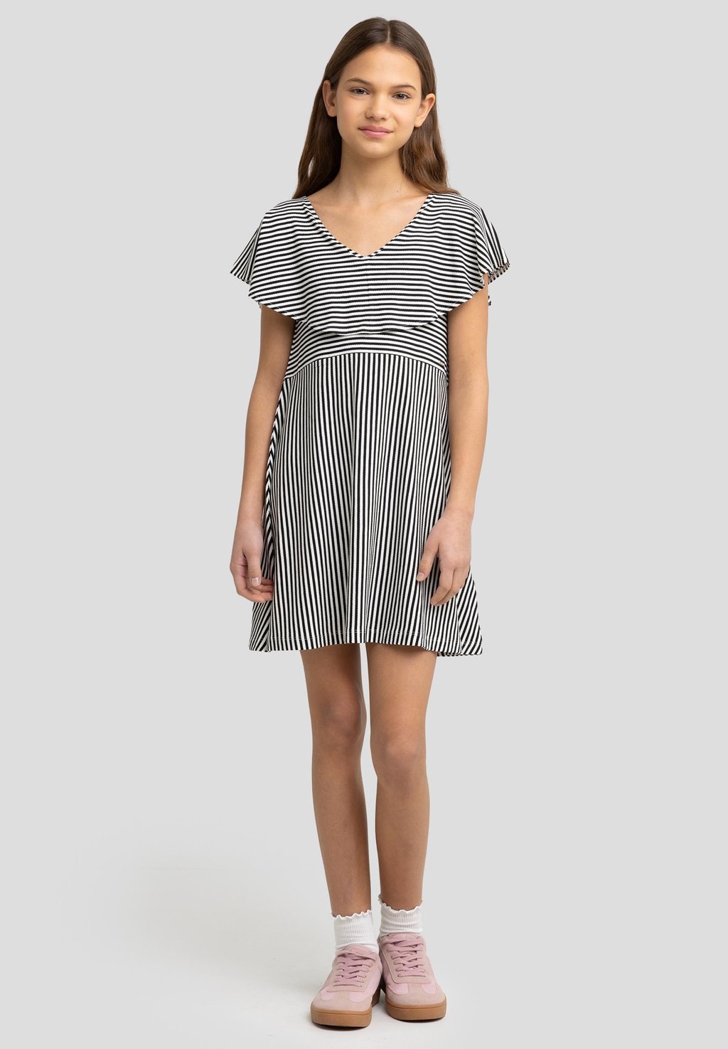 Повседневное платье Big Star, черный 
Повседневное платье Big Star, черный