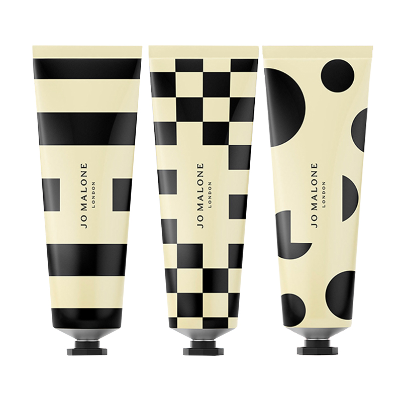 ZUMALONG увлажняющий крем для рук с ароматом колокольчика, шалфея и морской соли Jo Malone London
ZUMALONG увлажняющий крем для рук с ароматом колокольчика, шалфея и морской соли Jo Malone London