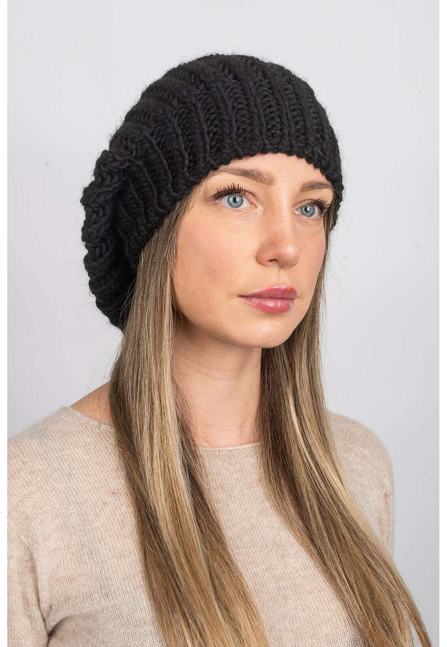 Шапка Dalle Piane Cashmere Beanie, Nero/Black
Шапка Dalle Piane Cashmere Beanie, Nero/Black