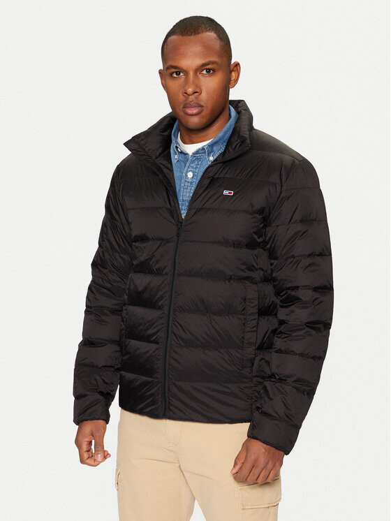 Переходная куртка стандартного кроя Tommy Jeans, черный
Переходная куртка стандартного кроя Tommy Jeans, черный