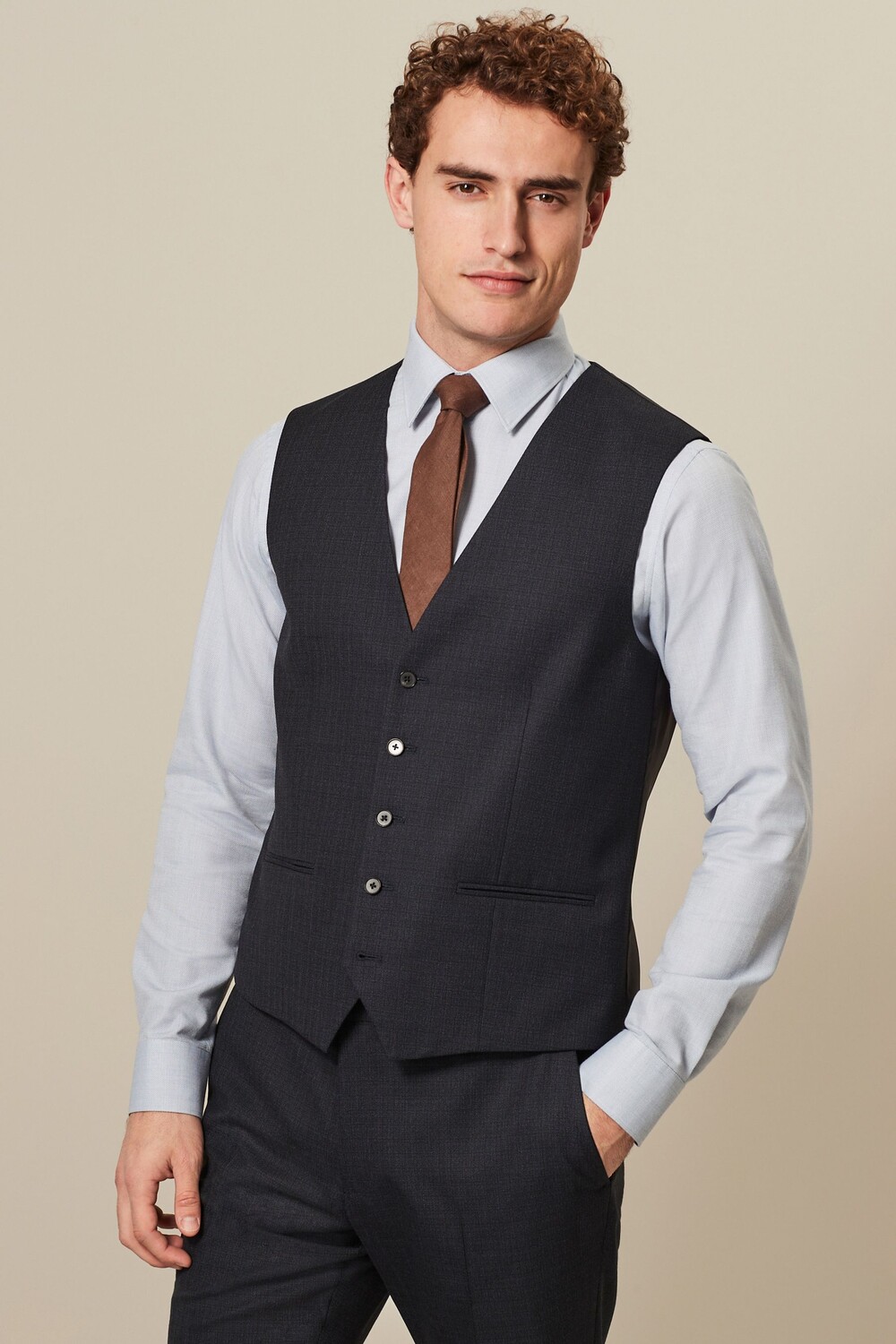 Фактурный костюм из смесовой шерсти: жилет Next, синий
Фактурный костюм из смесовой шерсти: жилет Next, синий