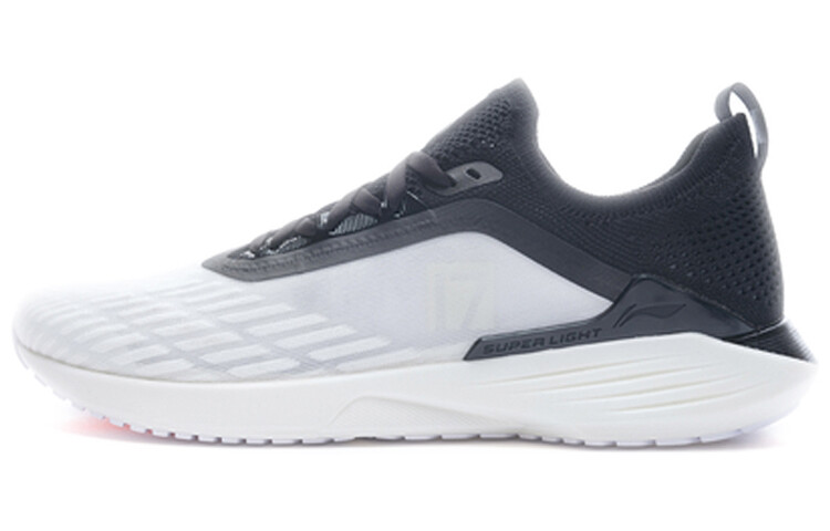 Кроссовки Super Light 17 мужские с низким верхом белые/черные Lining
Кроссовки Super Light 17 мужские с низким верхом белые/черные Lining