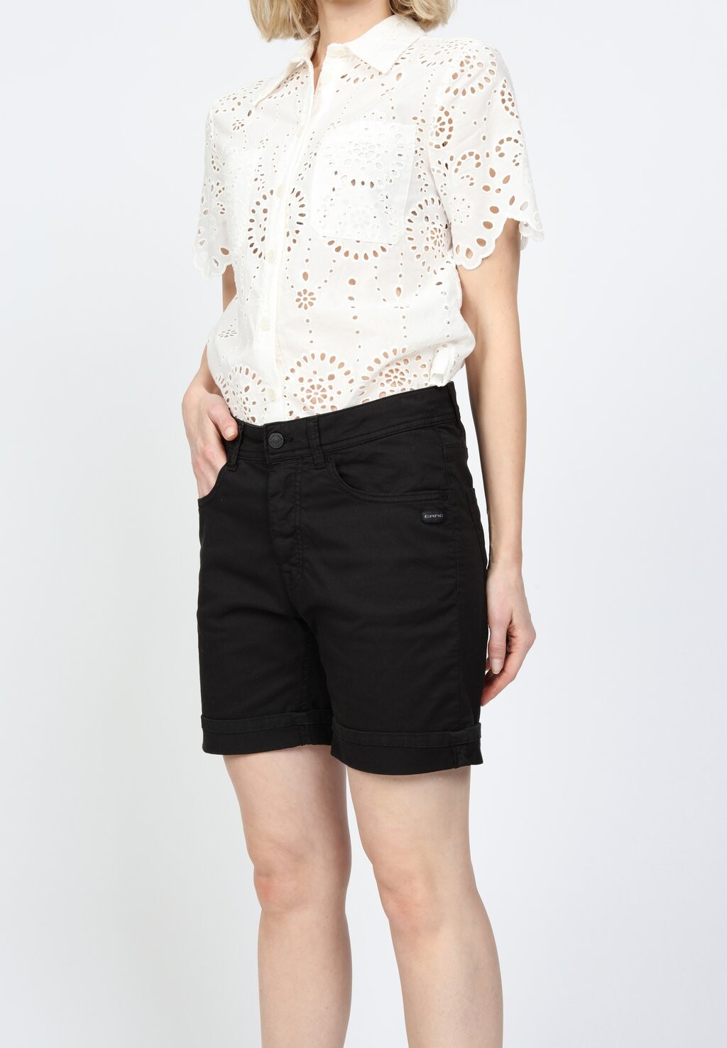 Джинсовые шорты 94Nica Gang, черные
Джинсовые шорты 94Nica Gang, черные