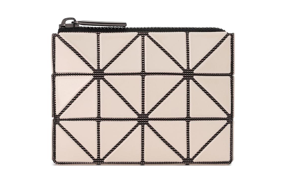 Виниловый кошелек для монет CASSETTE с держателем карт, женский, кремовый ISSEY MIYAKE
Виниловый кошелек для монет CASSETTE с держателем карт, женский, кремовый ISSEY MIYAKE