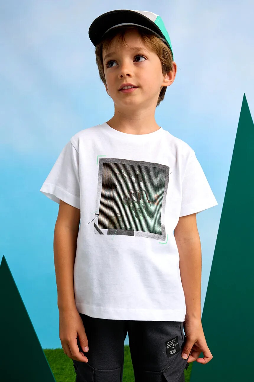 Футболка из хлопка для детей Mayoral, белый
Футболка из хлопка для детей Mayoral, белый