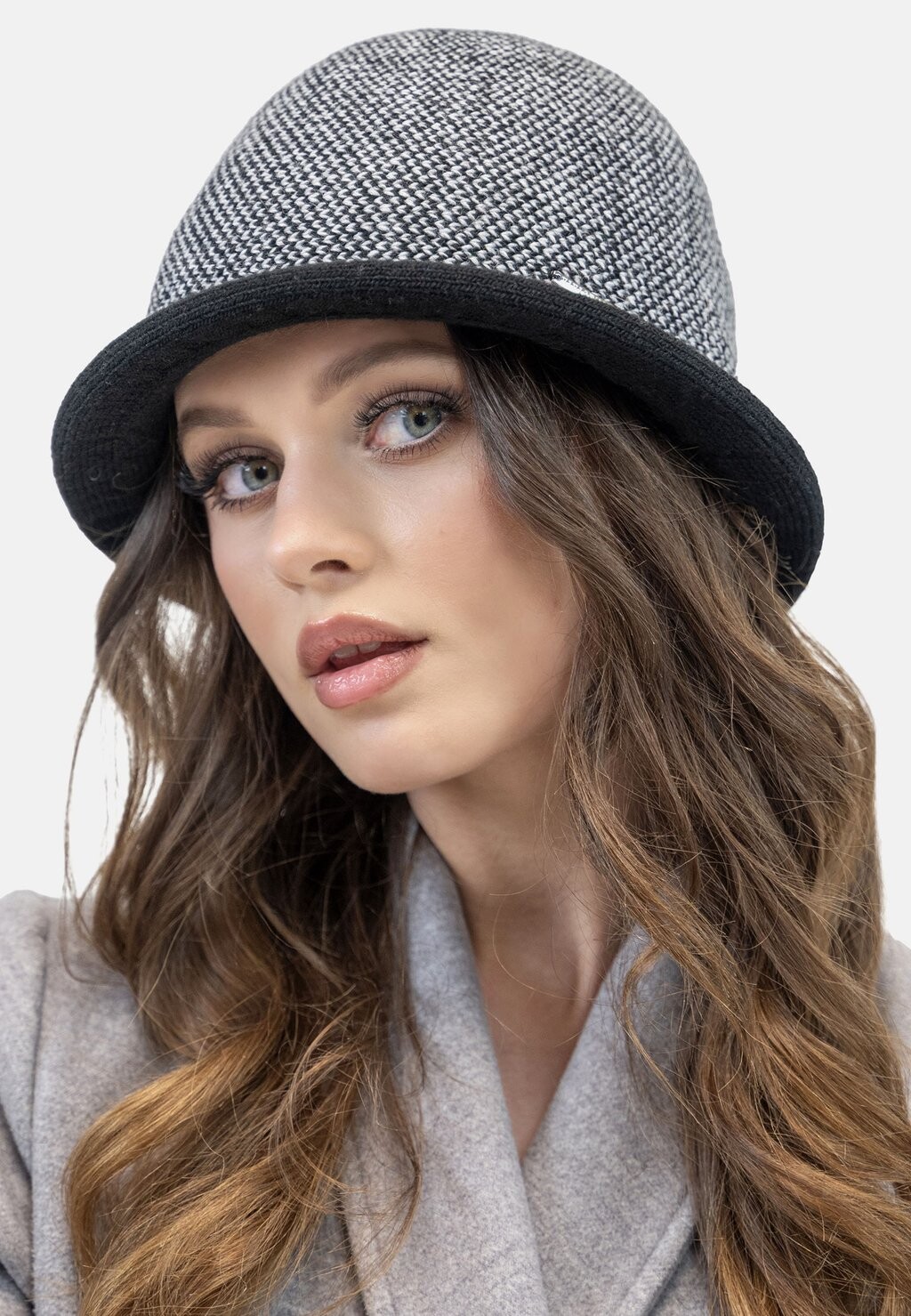 Шляпа Vivisence, серый
Шляпа Vivisence, серый