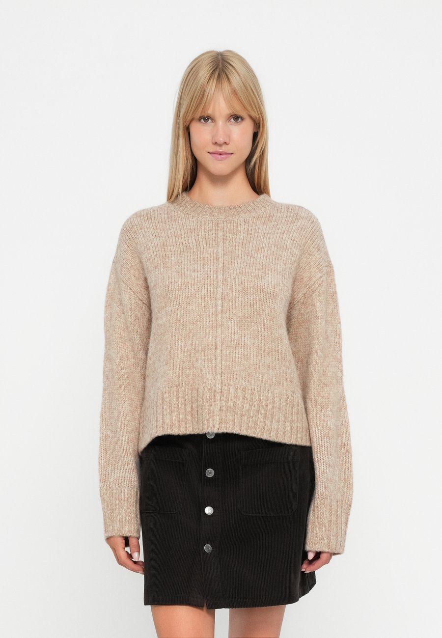 Джемпер JDY JDYMALONE O NECK PULLOVER, Greige/Beige
Джемпер JDY JDYMALONE O NECK PULLOVER, Greige/Beige