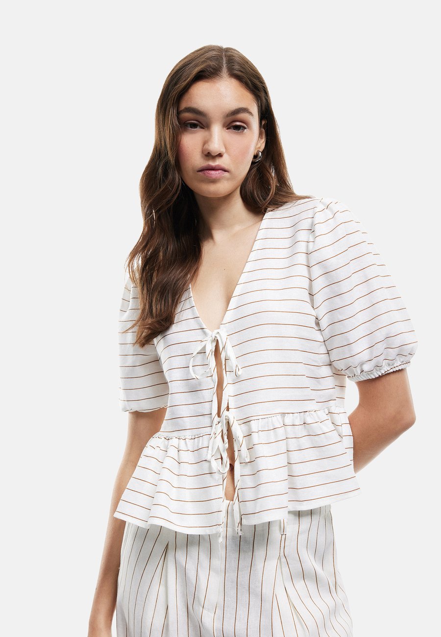 Блуза Koton Blouse, Beige
Блуза Koton Blouse, Beige