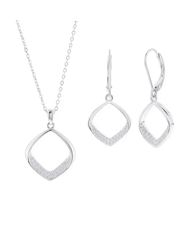Комплект из колье и серег овальной формы из стерлингового серебра с фианитами паве Simona, silver
Комплект из колье и серег овальной формы из стерлингового серебра с фианитами паве Simona, silver