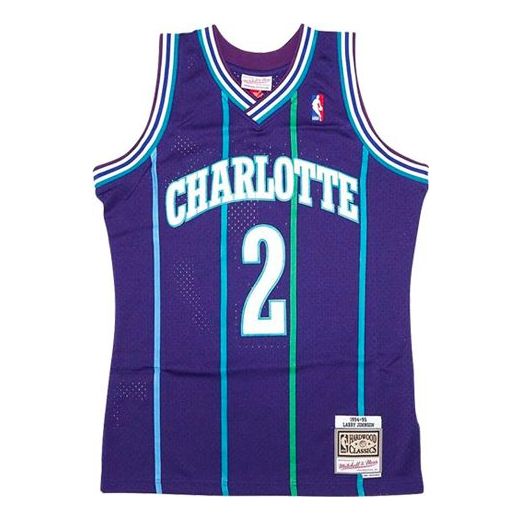 Баскетбольное джерси Mitchell & Ness NBA Swingman Jersey 'Charlotte Hornets - Larry Johnson 1994/95'
Баскетбольное джерси Mitchell & Ness NBA Swingman Jersey 'Charlotte Hornets - Larry Johnson 1994/95'
