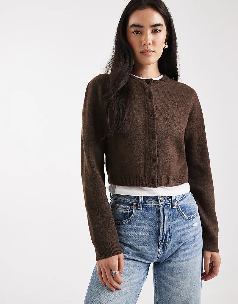 Кардиган Brave Soul с круглым вырезом коричневого цвета
Кардиган Brave Soul с круглым вырезом коричневого цвета