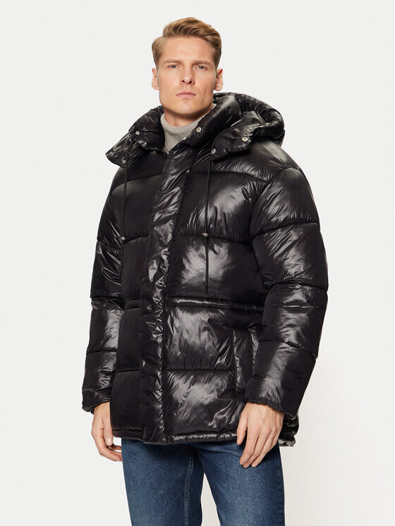 Пуховик свободного кроя Jack&Jones, черный
Пуховик свободного кроя Jack&Jones, черный