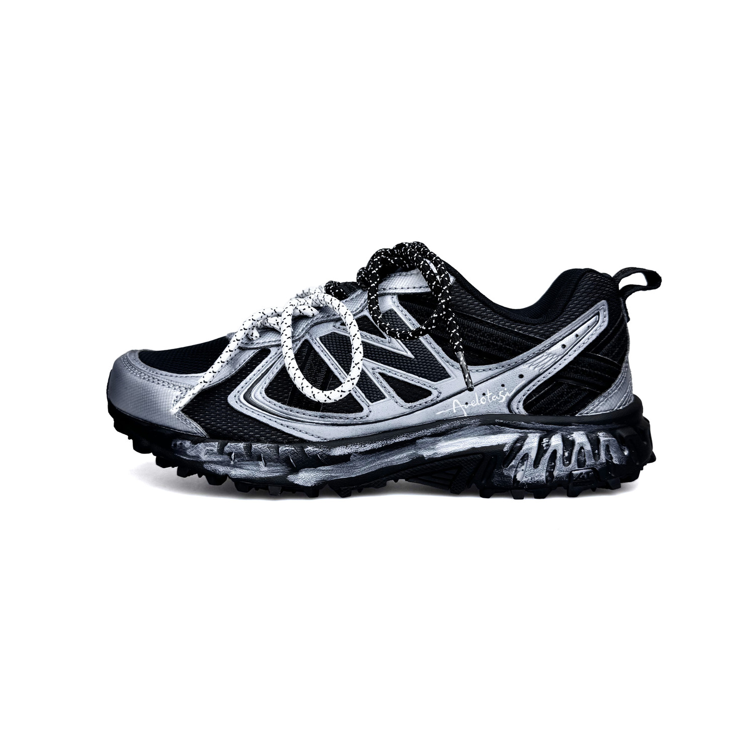 Кроссовки для бега NB 410 V5 Low top Unisex New Balance, серебро
Кроссовки для бега NB 410 V5 Low top Unisex New Balance, серебро