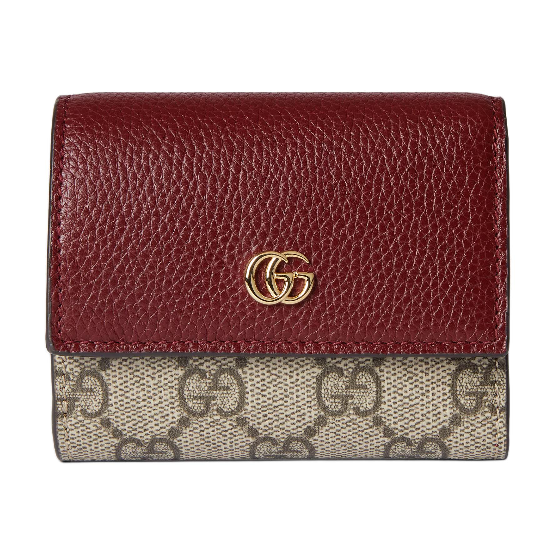Двухцветный мини-кошелек Gg Marmont GUCCI, basic set (bag+dust bag)
Двухцветный мини-кошелек Gg Marmont GUCCI, basic set (bag+dust bag)