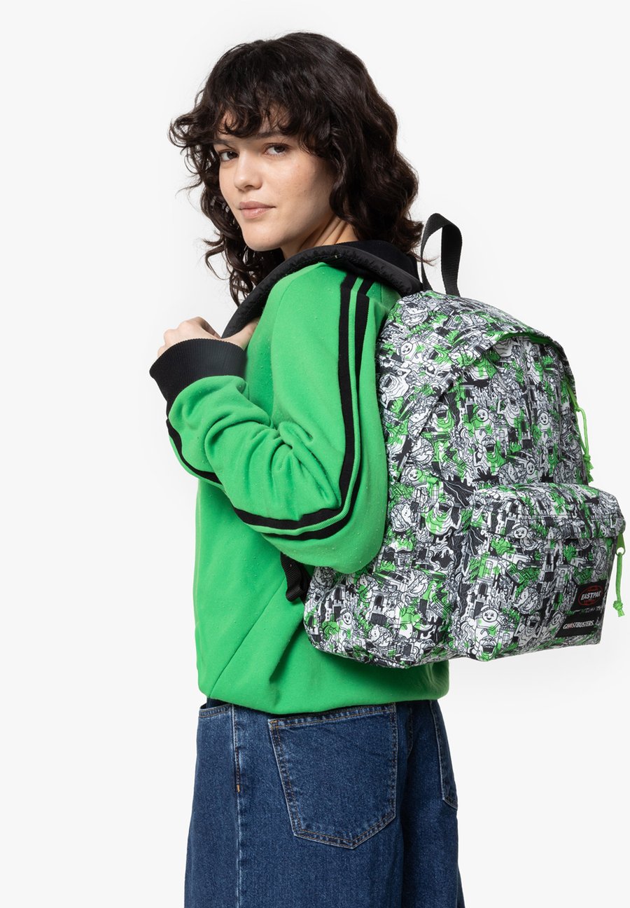 Рюкзак Eastpak DAY PAK'R, Gb /Green
Рюкзак Eastpak DAY PAK'R, Gb /Green