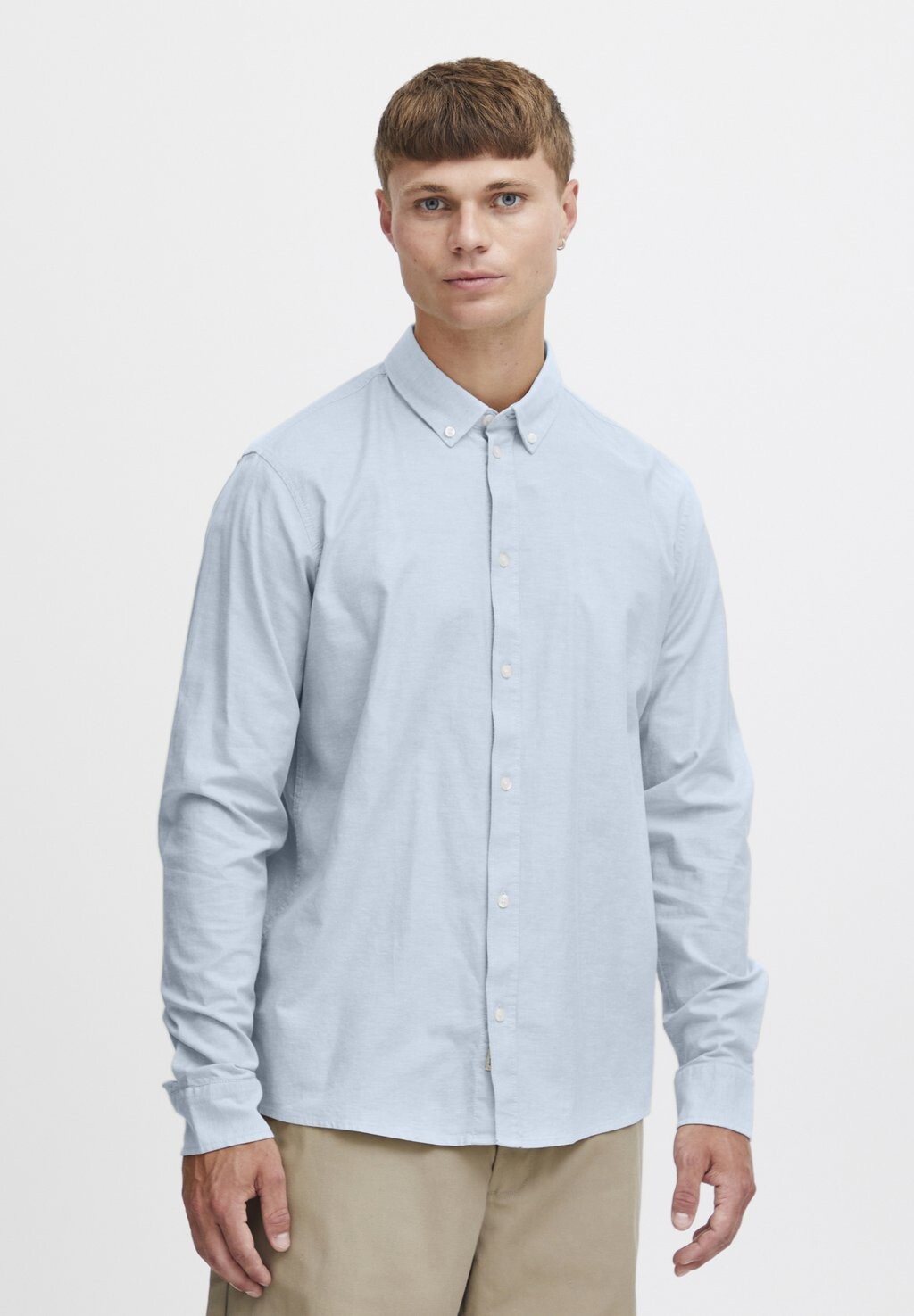 Рубашка VAL Solid, цвет sky blue
Рубашка VAL Solid, цвет sky blue