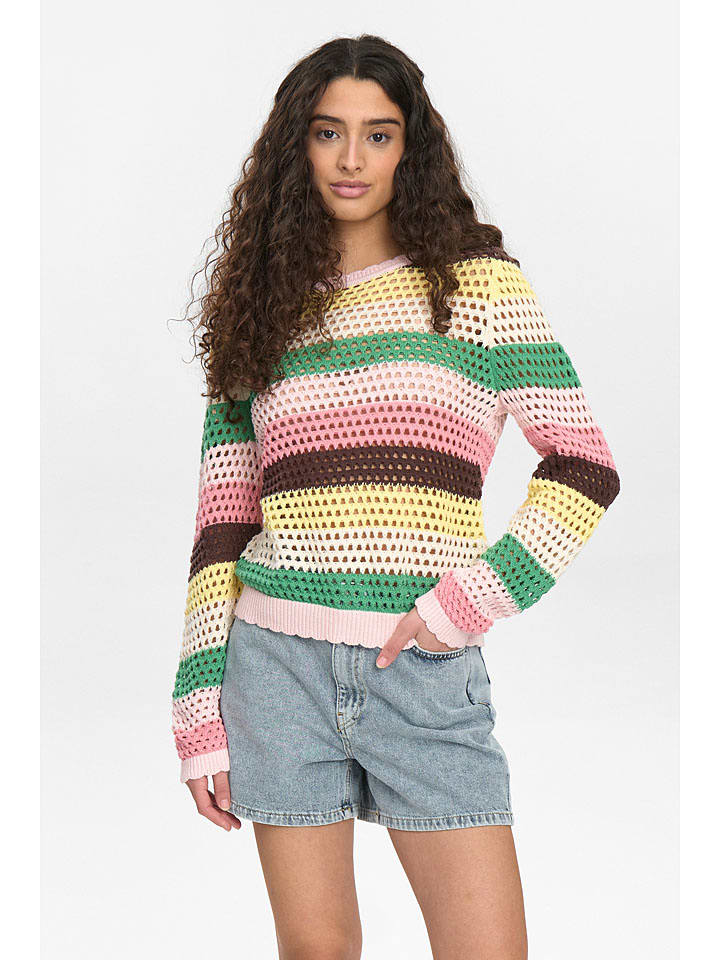 NÜMPH Свитер "Numiana" в розово-желто-зеленой расцветке
NÜMPH Свитер "Numiana" в розово-желто-зеленой расцветке