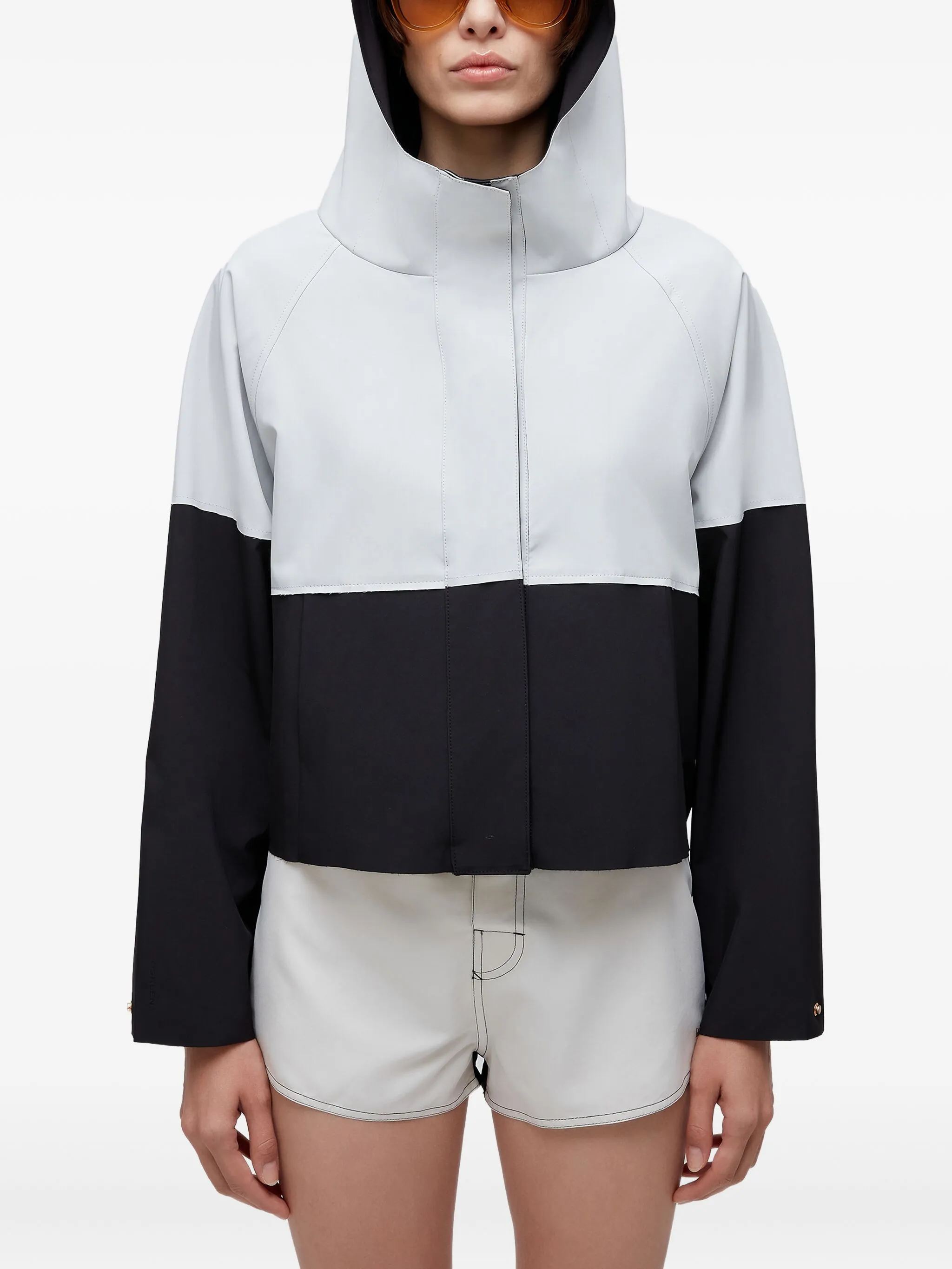 Укороченная куртка с капюшоном Osklen, черный
Укороченная куртка с капюшоном Osklen, черный