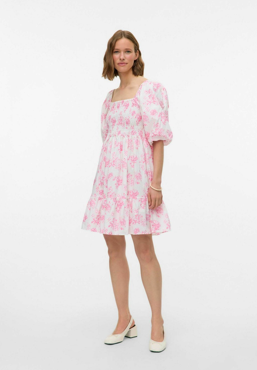 Повседневное платье VMNOMIA KURZES Vero Moda, розовый 
Повседневное платье VMNOMIA KURZES Vero Moda, розовый