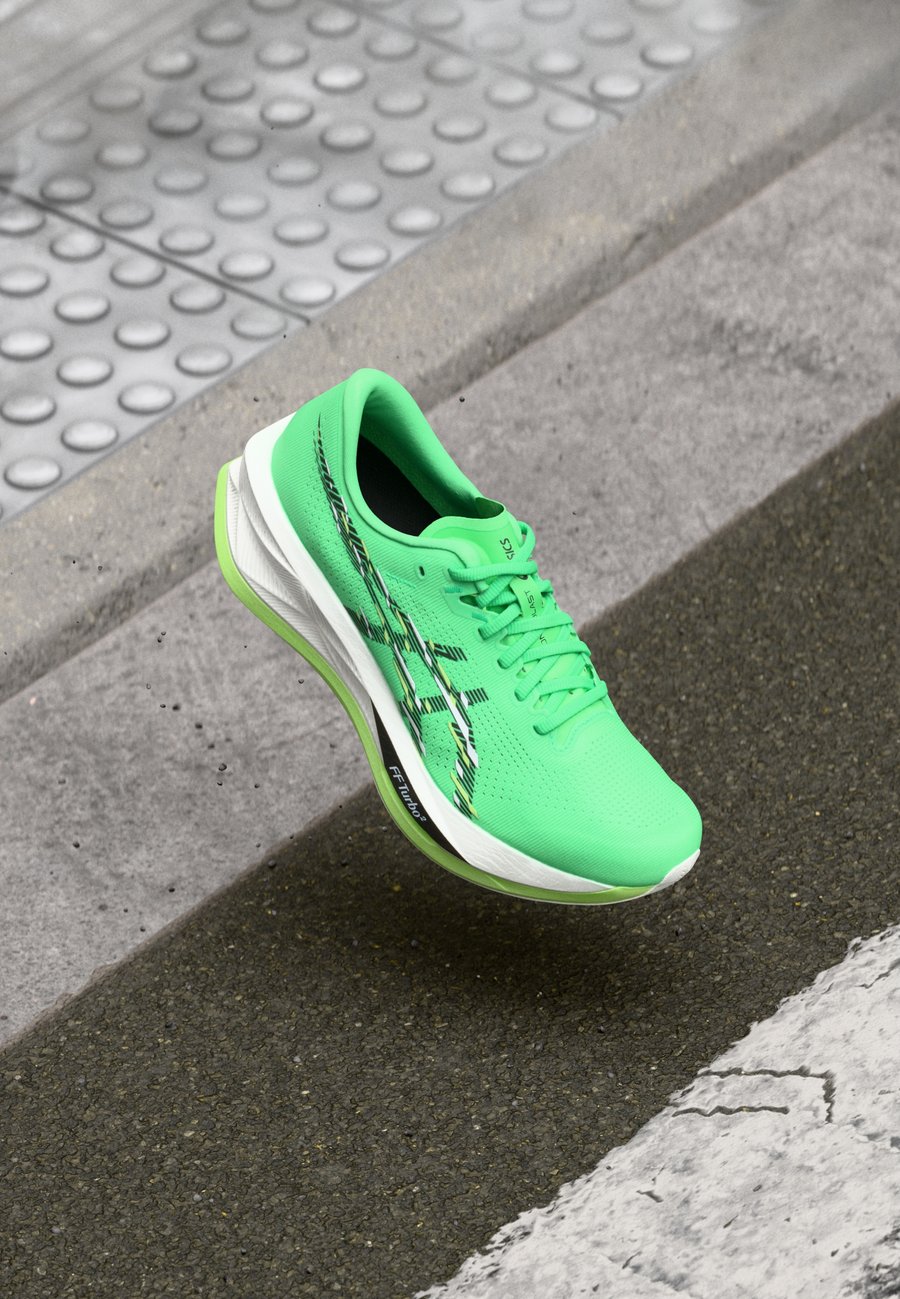 Кроссовки ASICS SONICBLAST, Vital Green/Black/Green
Кроссовки ASICS SONICBLAST, Vital Green/Black/Green