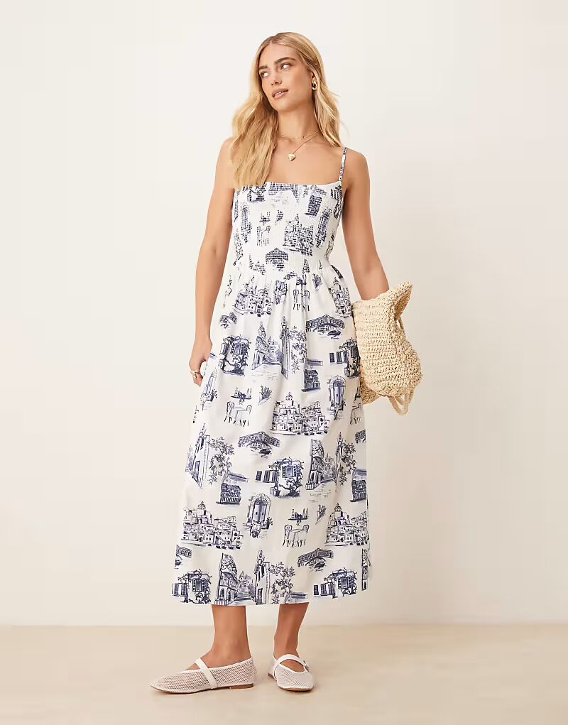 Платье миди из поплина с заниженной талией и сборками желтого цвета от Abercrombie & Fitch
Платье миди из поплина с заниженной талией и сборками желтого цвета от Abercrombie & Fitch