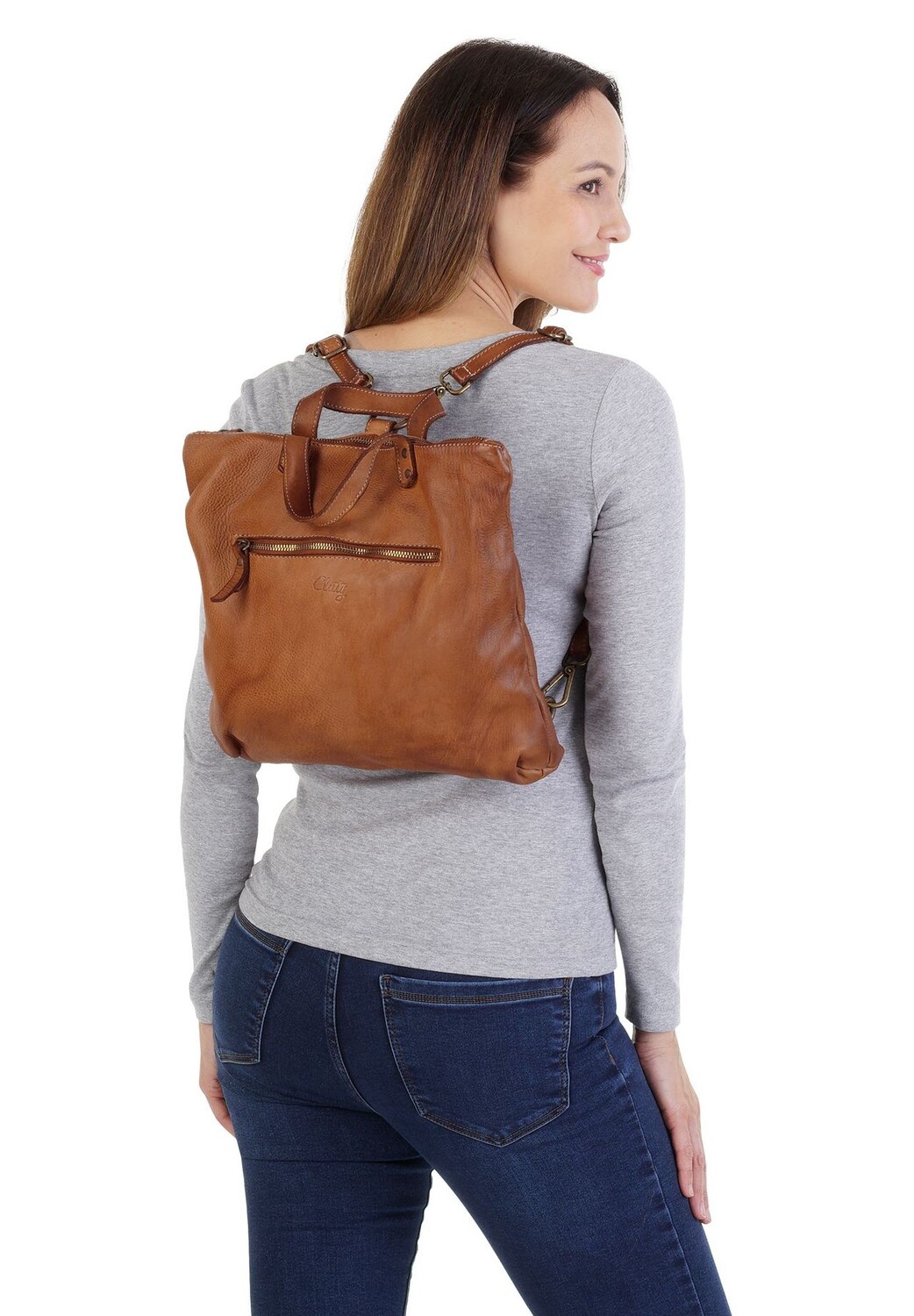 Сумка через плечо, натуральная кожа, производство Италия Cluty, цвет Cognac
Сумка через плечо, натуральная кожа, производство Италия Cluty, цвет Cognac