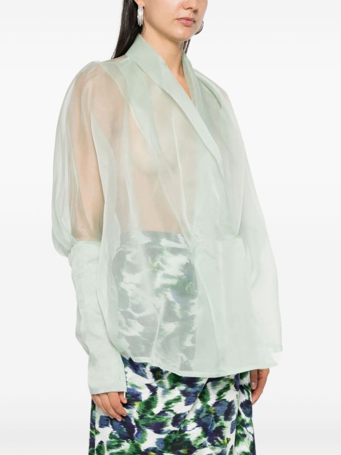 Genny шелковая рубашка, зеленый
Genny шелковая рубашка, зеленый