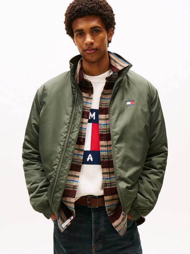 Tommy Jeans водонепроницаемая свободная утепленная куртка Tommy Hilfiger, Pewter Green
Tommy Jeans водонепроницаемая свободная утепленная куртка Tommy Hilfiger, Pewter Green