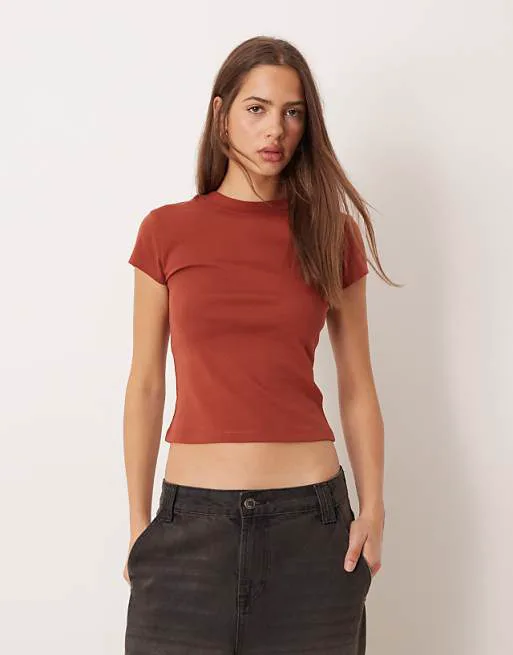 Ржавая детская футболка в стиле 90-х ASOS DESIGN
Ржавая детская футболка в стиле 90-х ASOS DESIGN