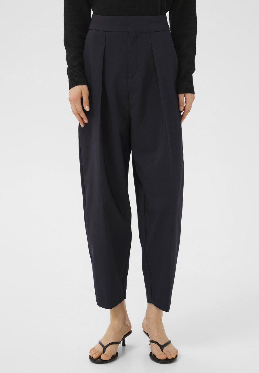 Брюки InWear ZellaIW Barrel Pant, Marine Blue/Mottled Dark Blue
Брюки InWear ZellaIW Barrel Pant, Marine Blue/Mottled Dark Blue