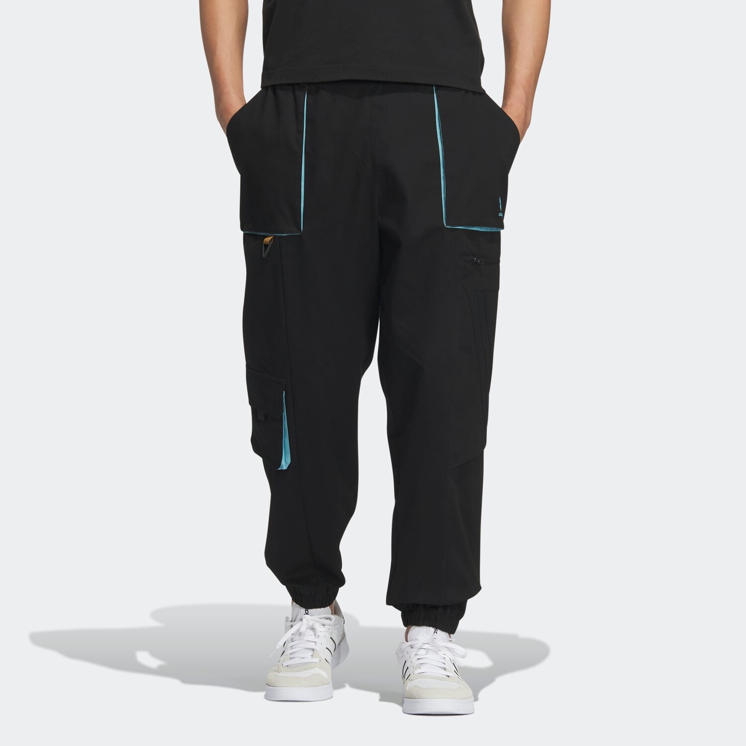 Трикотажные спортивные штаны мужские черные Adidas, черный
Трикотажные спортивные штаны мужские черные Adidas, черный