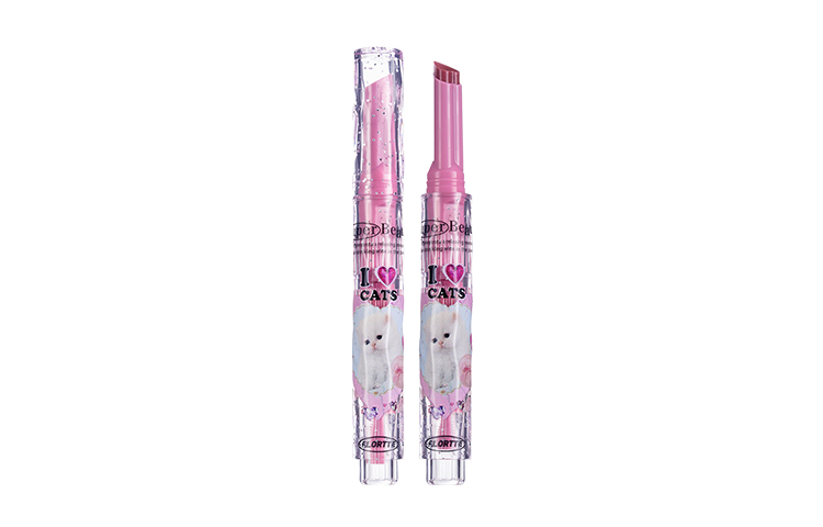 Стойкий блеск для губ Glossy 1,5 г FLORTTE
Стойкий блеск для губ Glossy 1,5 г FLORTTE
