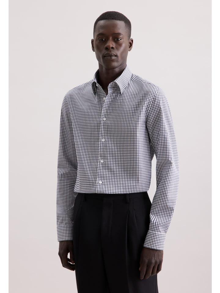 Рубашка делового кроя темно-синего цвета Seidensticker
Рубашка делового кроя темно-синего цвета Seidensticker