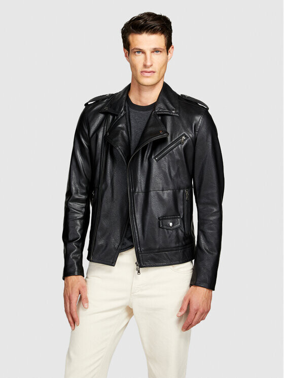 Куртка из искусственной кожи, стандартного кроя Sisley, черный
Куртка из искусственной кожи, стандартного кроя Sisley, черный