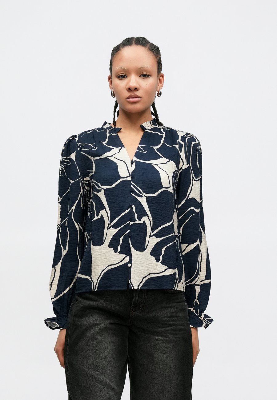 Блуза YAS YASKAYA, Dark Blue
Блуза YAS YASKAYA, Dark Blue