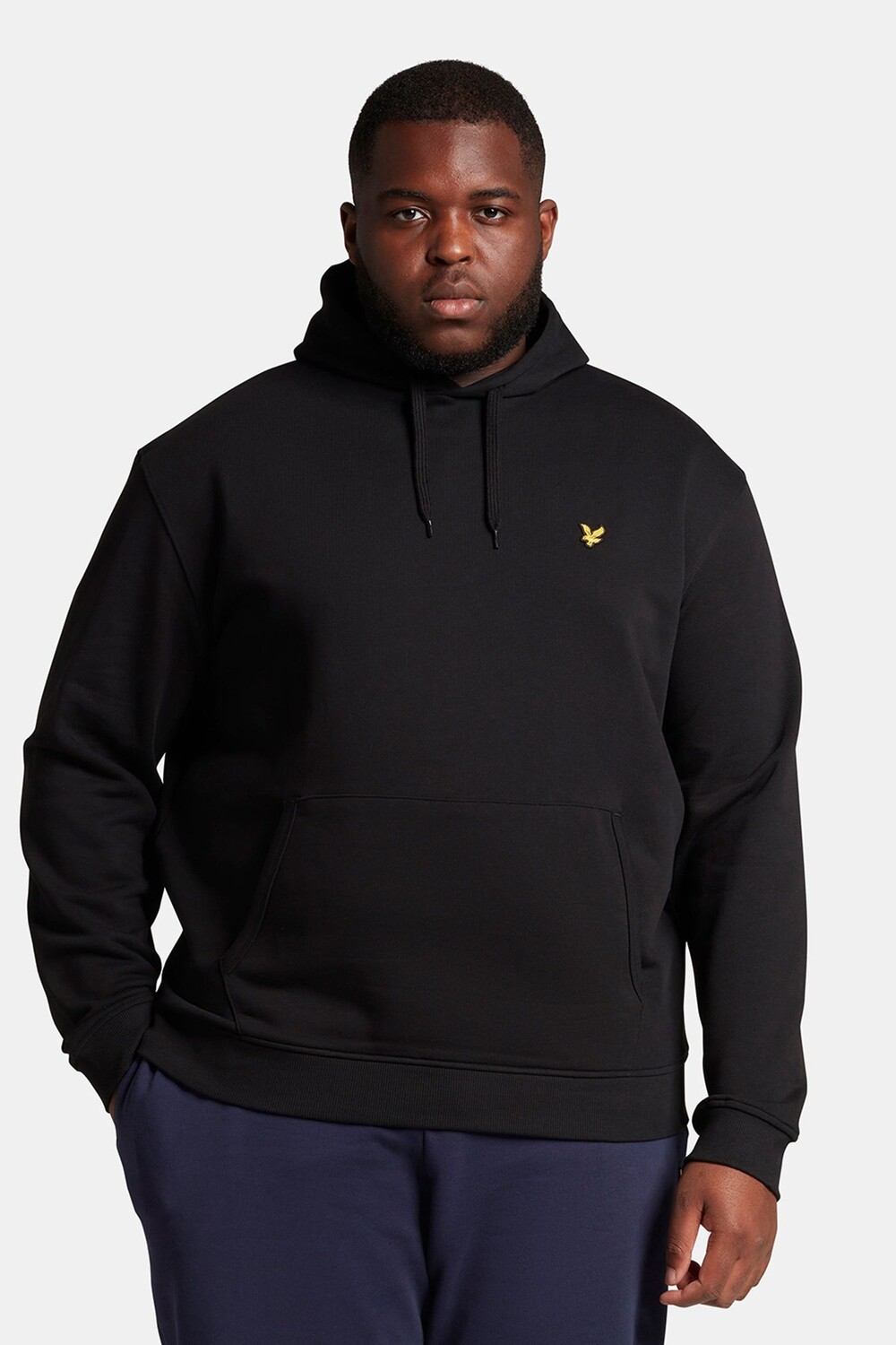 Пуловер больших размеров с капюшоном Lyle & Scott, черный
Пуловер больших размеров с капюшоном Lyle & Scott, черный