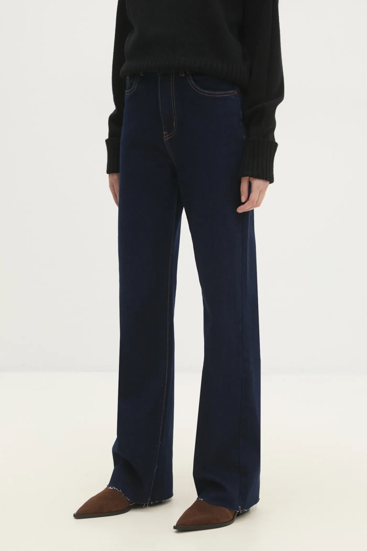 Джинсы Answear Lab, темно-синий
Джинсы Answear Lab, темно-синий