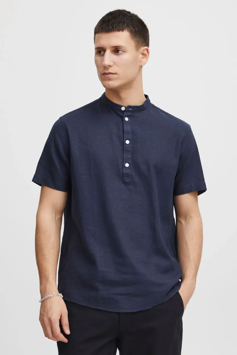 Рубашка с короткими рукавами 11 Project " 11 Project PROcho", синий
Рубашка с короткими рукавами 11 Project " 11 Project PROcho", синий