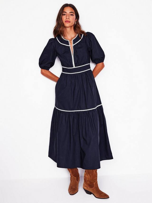 Миди-платье с вышивкой от rhea Boden, темно-синий
Миди-платье с вышивкой от rhea Boden, темно-синий