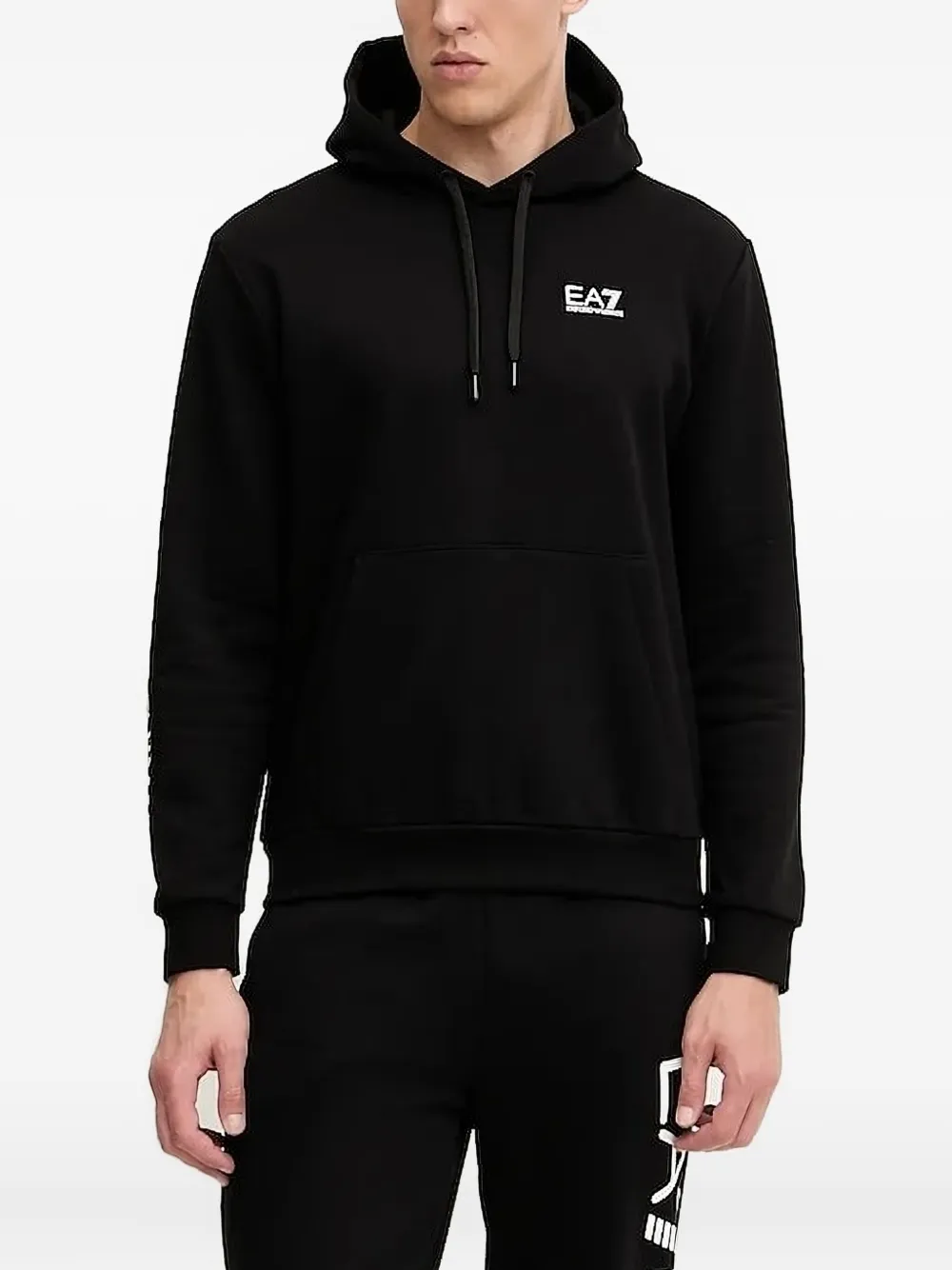 Толстовка с капюшоном и логотипом Ea7 Emporio Armani, черный
Толстовка с капюшоном и логотипом Ea7 Emporio Armani, черный