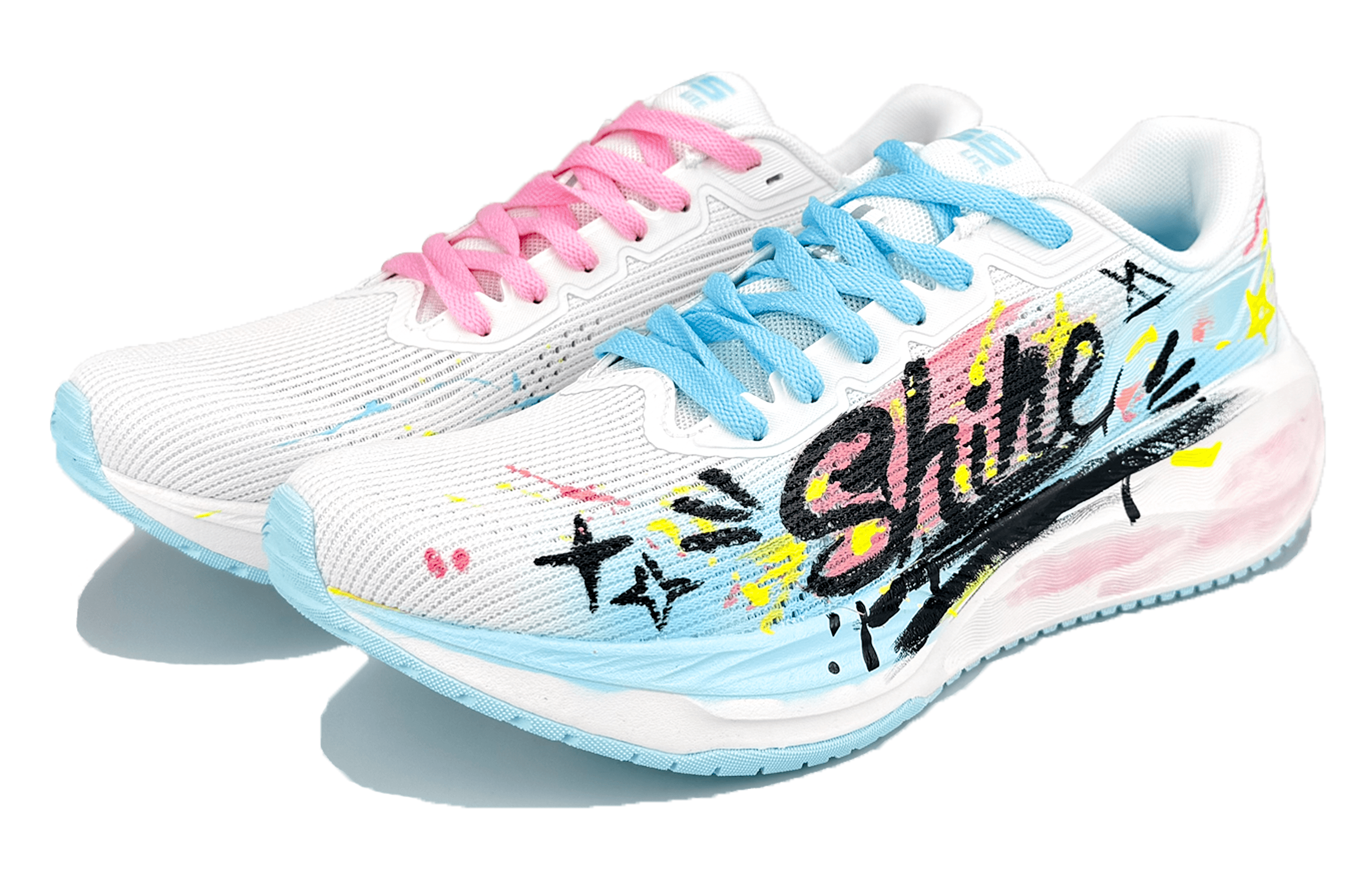 Кроссовки мужские Wuyue 2.0 с низким верхом LINING, Blue Pink
Кроссовки мужские Wuyue 2.0 с низким верхом LINING, Blue Pink