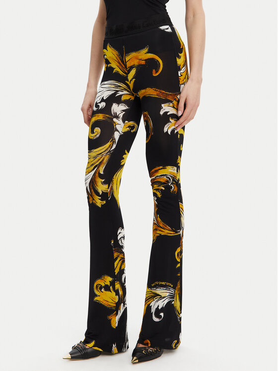 Брюки прямого кроя 78HAC107 JS471 Versace Jeans Couture, черный
Брюки прямого кроя 78HAC107 JS471 Versace Jeans Couture, черный